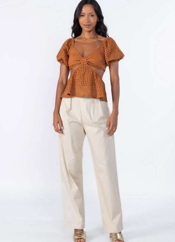 Lamis - Blusa Laise Recorte Manga Bufante Marrom