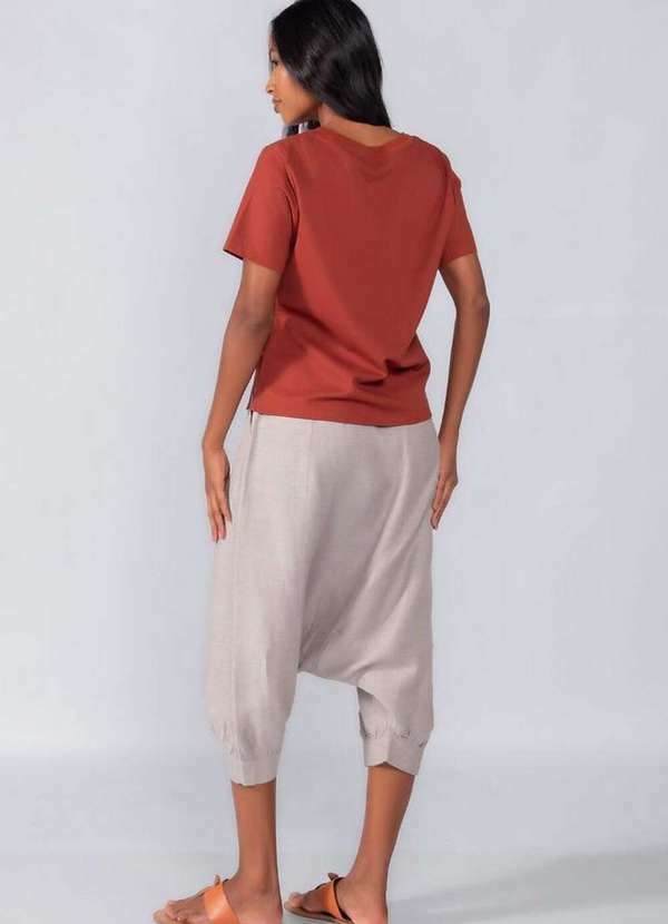 Lamis - Blusa Linho Decote em V Marrom 2