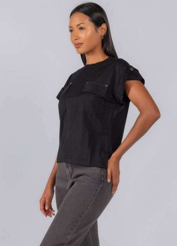 Lamis - Blusa Malha em Viscose Bolsos Frontais Preto 3