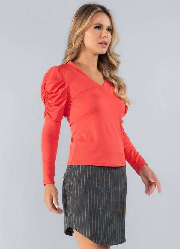 Lamis - Blusa Malha Fria Manga Princesa Decote V Vermelho 3