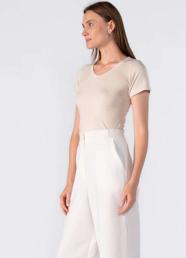 Lamis - Blusa Malha Gola V Bege 3