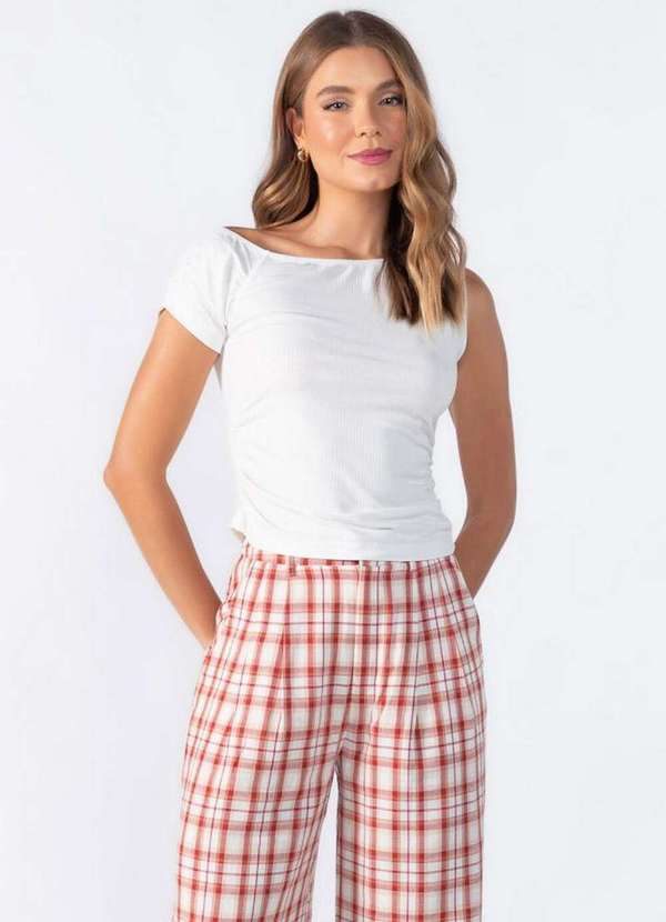 Lamis - Blusa Manga Assimetrica Franzida Off White