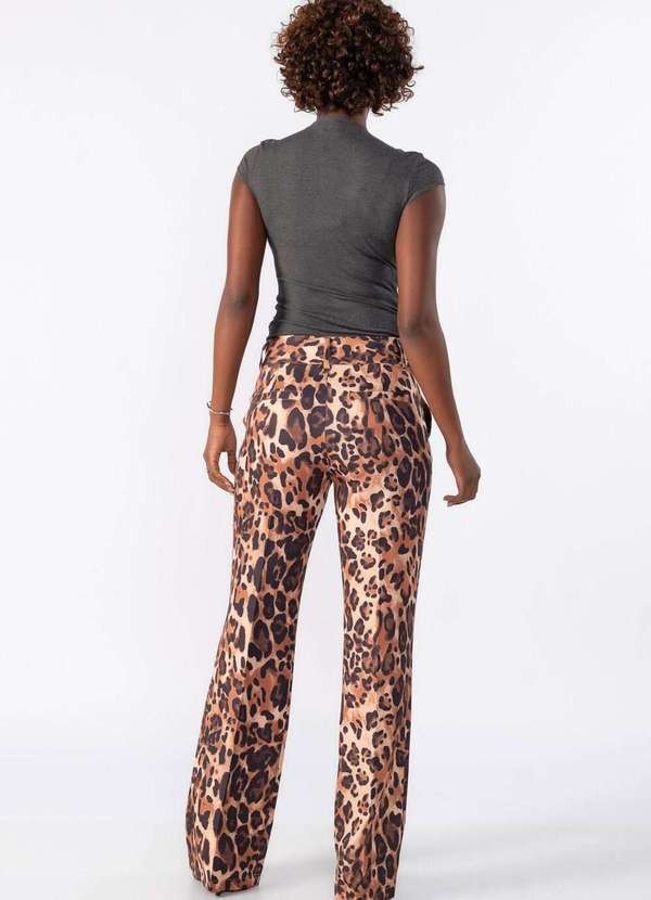 Lamis - Blusa Manga Curta Canelada Cinza Escuro 4