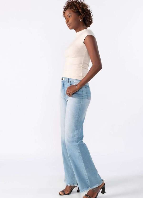 Lamis - Blusa Manga Curta Canelada Bege 3