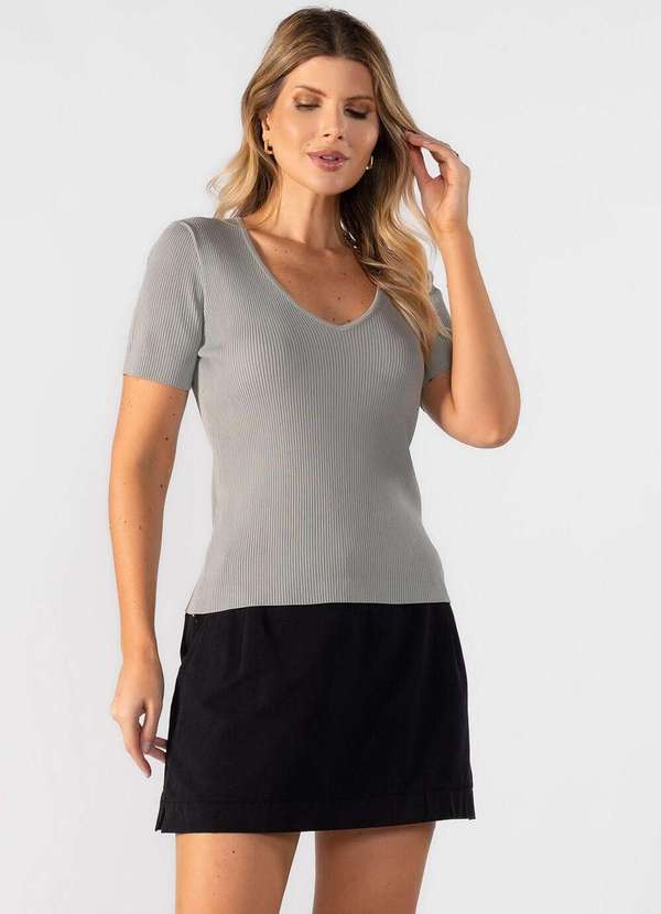 Lamis - Blusa Modal Decote V Cinza 4
