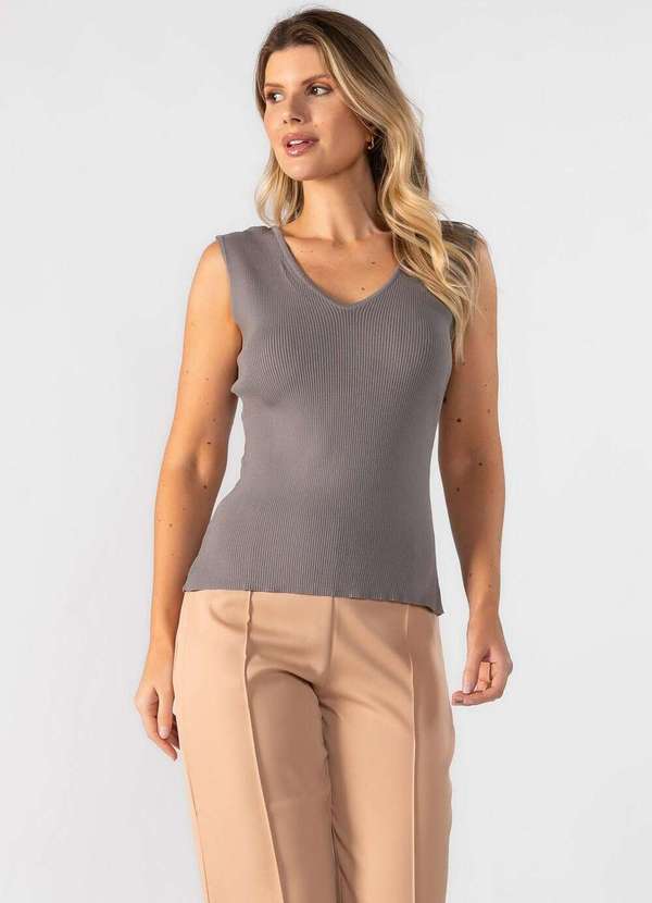 Lamis - Blusa Regata Decote em V Cinza