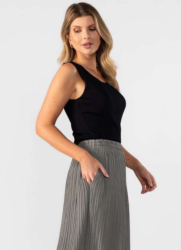 Lamis - Blusa Regata Modal Canelada Preto 3