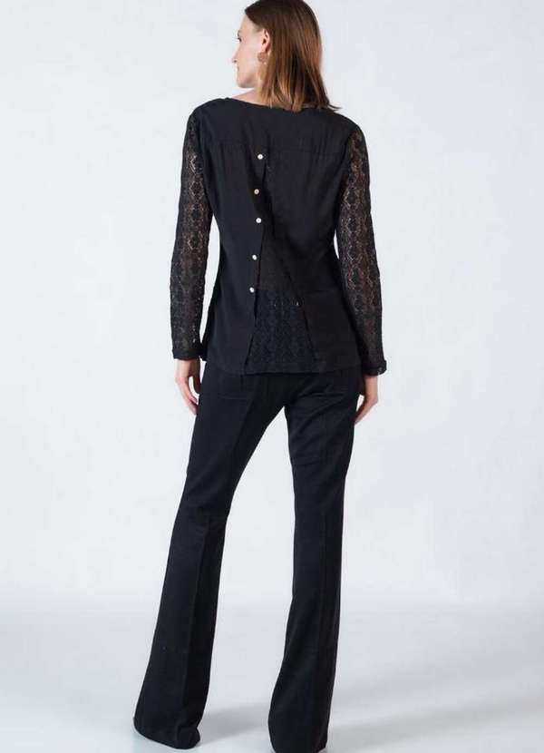 Lamis - Blusa Renda Guippir com Botoes Preto 4
