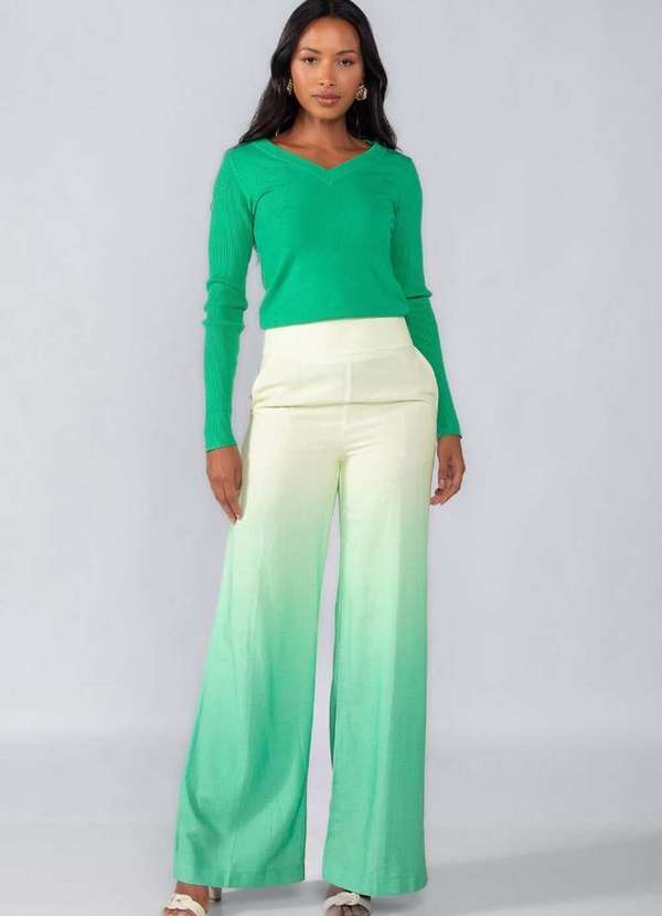 Lamis - Blusa Tricot Basica Gola em Ve Verde