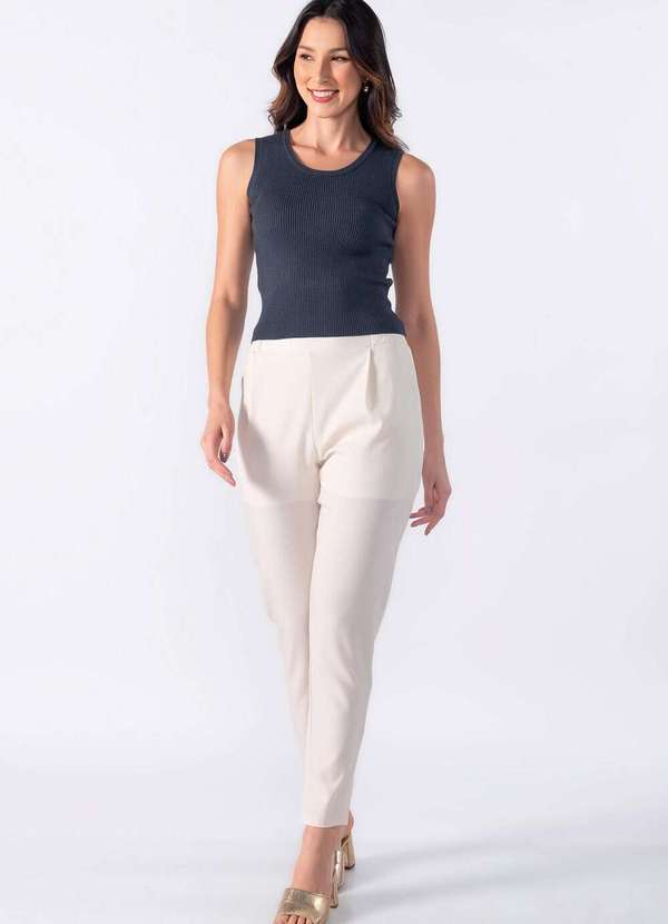 Lamis - Blusa Tricot Regata Decote U Cinza Escuro