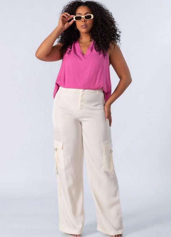 Lamis - Blusa Viscolinho Decote V Rosa