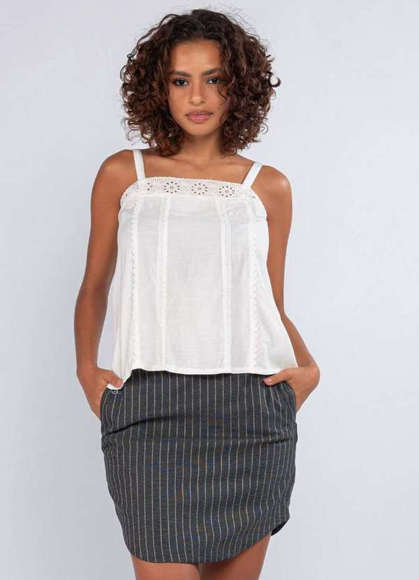 Lamis - Blusa Viscose Alcinha com Guippir Aplicado Branco