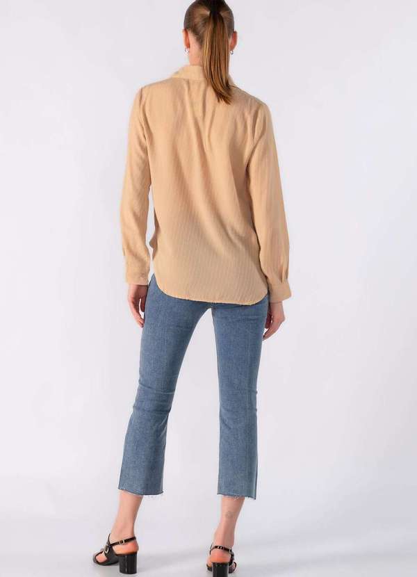 Lamis - Camisa com Textura e Detalhe em Lurex Bege 4