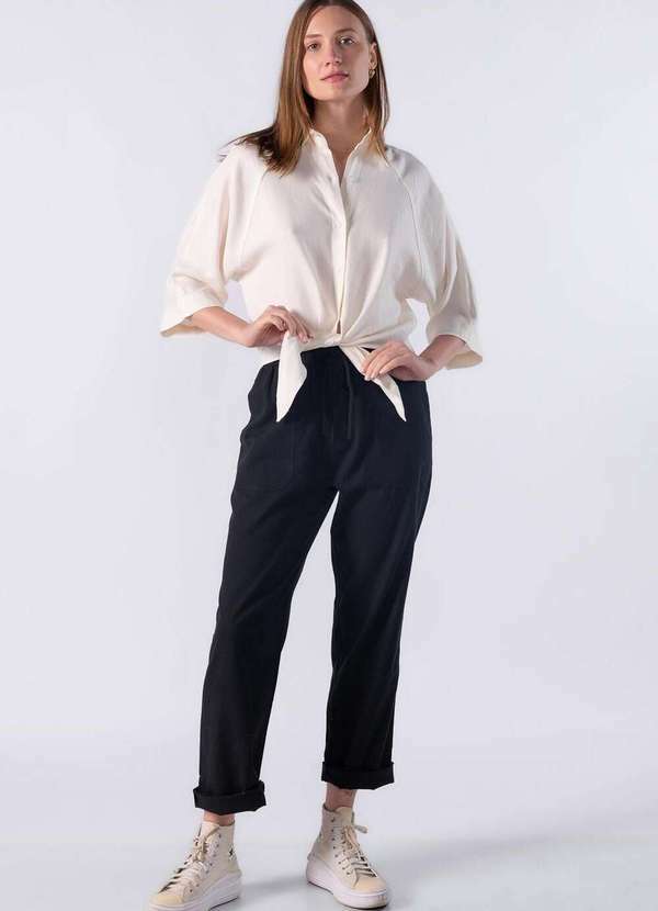 Lamis - Camisa Lisa Ampla com Amarracao Bege