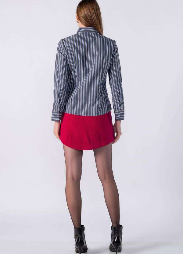 Lamis - Camisa Listrada Fundo Grafite com Detalhe na Manga e Punho Azul 4