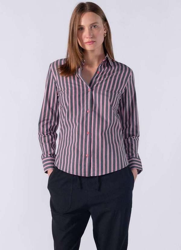 Lamis - Camisa Listrada Fundo Grafite com Detalhe na Manga e Punho Rosa