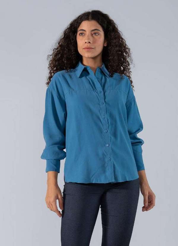 Lamis - Camisa Oversize em Viscose e Botao Frontal Azul