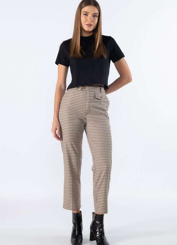 Lamis - Cropped Basica Gola Media Detalhe Canelado Preto 2