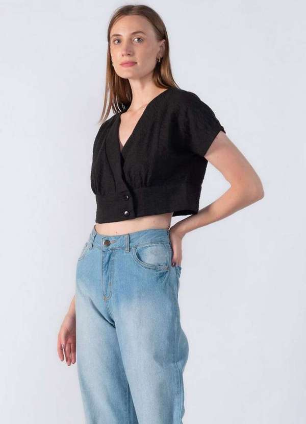Lamis - Cropped Transpassado com Botoes Preto 3