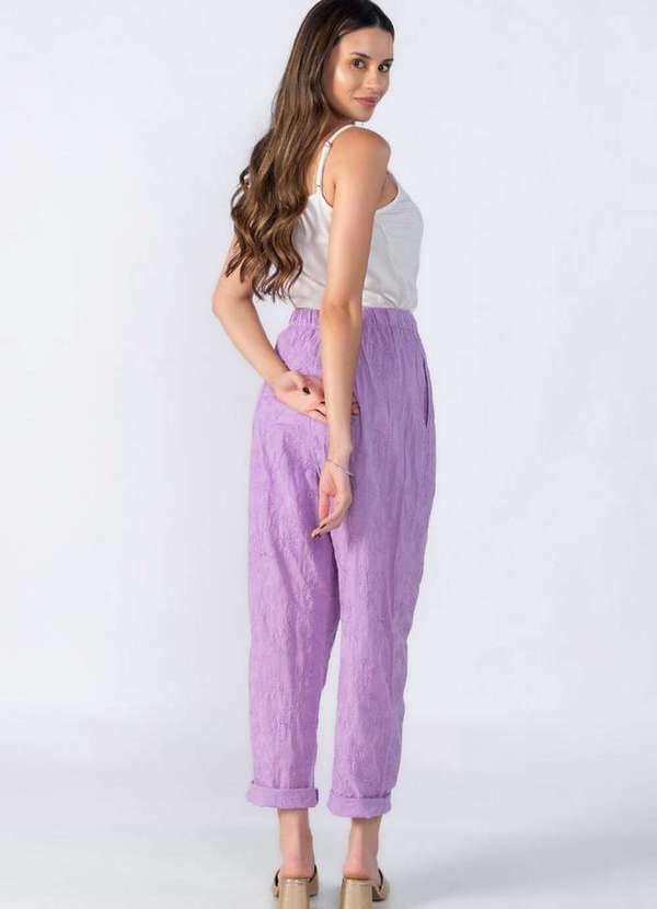 Lamis - Calca Reta Bordada com Pregas Lilas 4