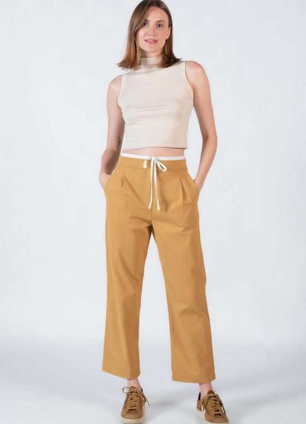 Lamis - Calca Sarja Cordao no Cos Caqui