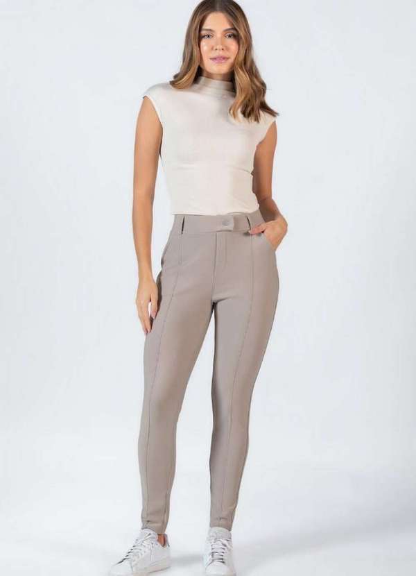 CalÃ§a Legging Com Tenis Cano Alto Tênis Feminino Academia Cano