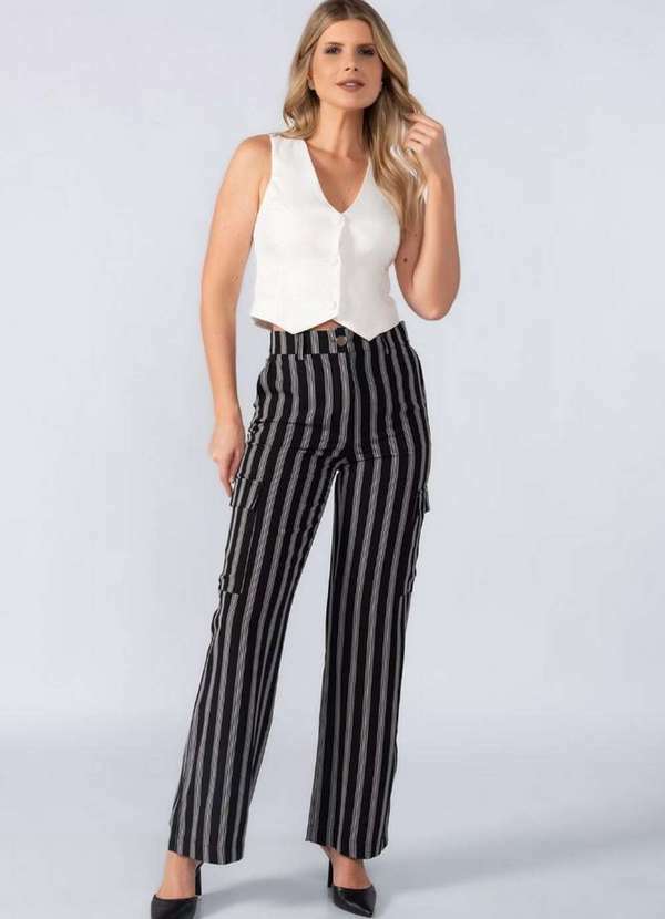Lamis - Calca Viscose Pantalona com Bolsos Preto