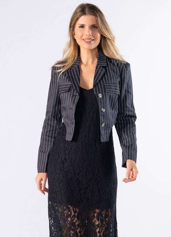 Lamis - Blazer Cropped com Bolsos Preto 2