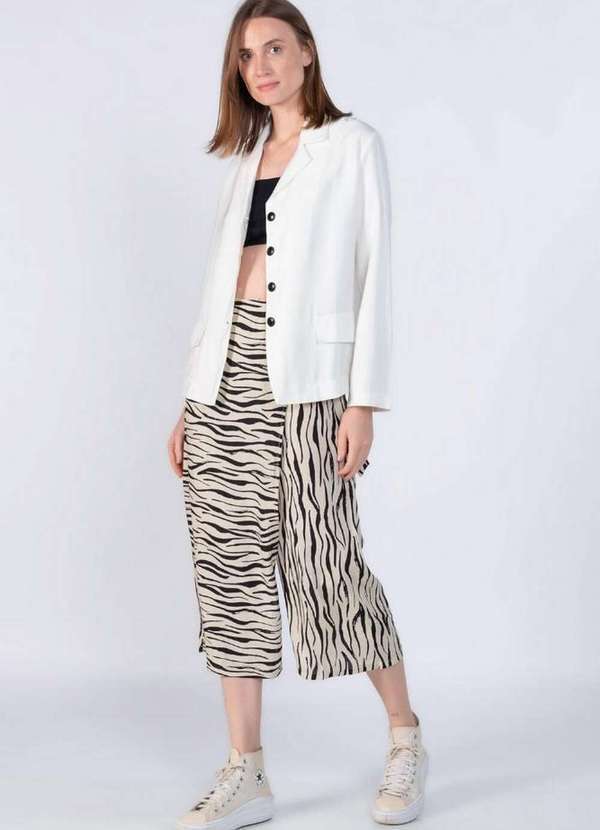 Lamis - Blazer em Viscose Tencel Leve Off White