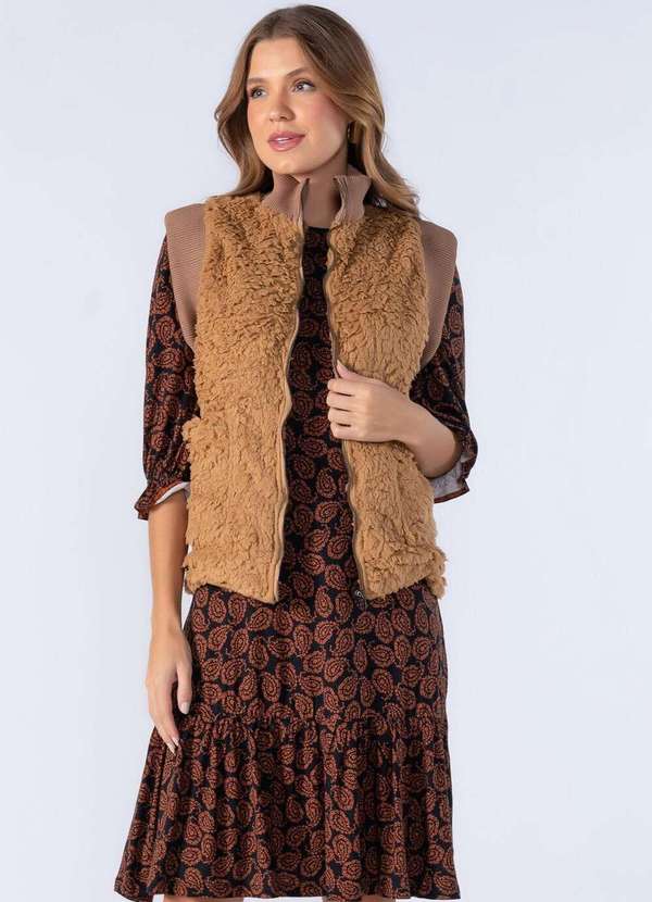 Lamis - Colete de Pluma com Bolsos Marrom