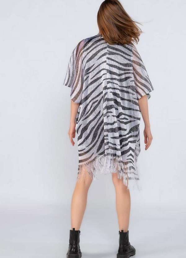 Lamis - Kimono Animal Print em Lurex Prata 4
