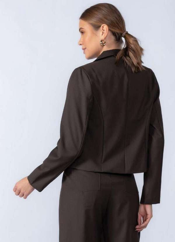 Lamis - Blazer Curto Forrado com Botoes Marrom 4