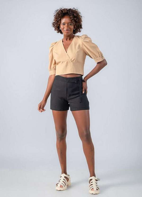 Lamis - Shorts em Crepe com Amarracao Lateral Preto