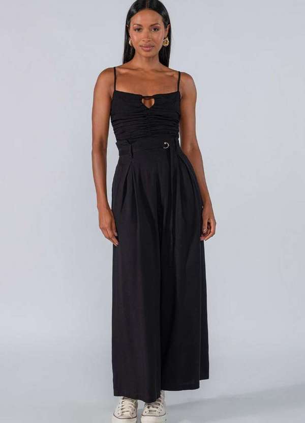 Lamis - Conjunto Calca Pantalona e Blusa em Viscose Preto