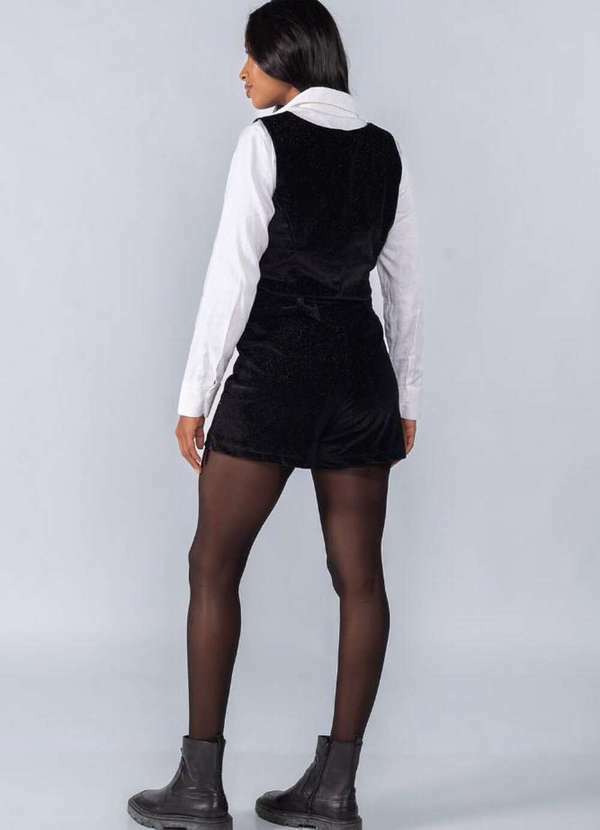 Lamis - Conjunto Colete e Shorts Aveludado Preto