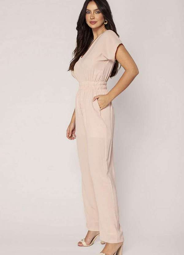 Lamis - Macacao Crepe Liso Acinturado com Bolsos Bege 3