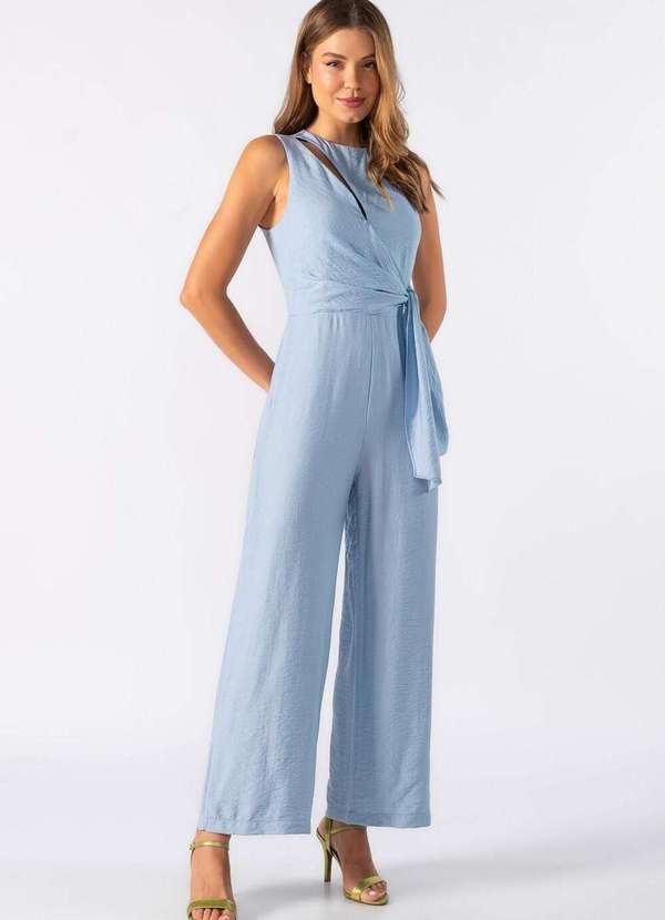 Lamis - Macacao Pantalona com Recorte no Busto Azul Claro 3