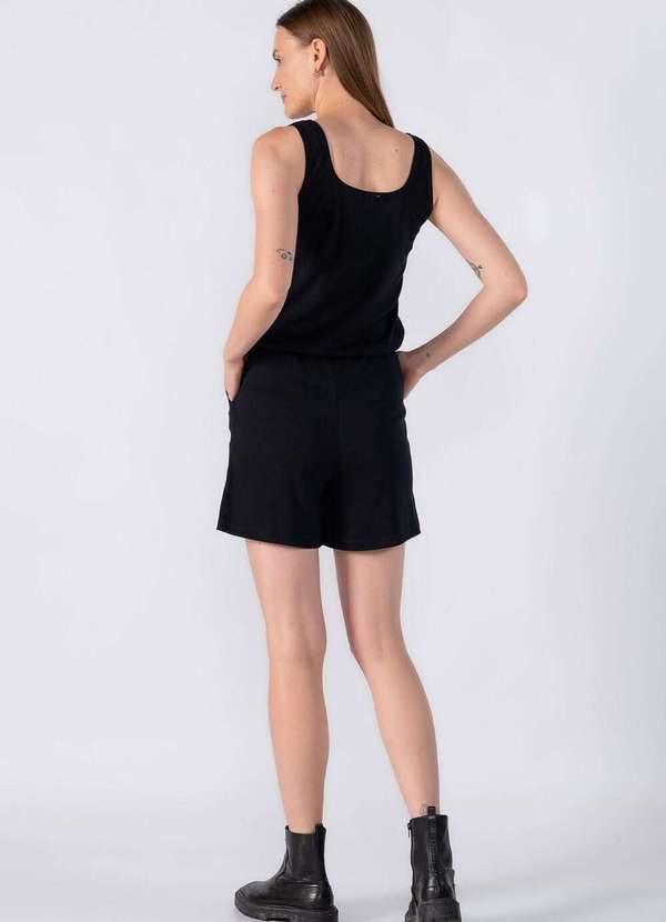 Lamis - Macaquinho Canelado com Amarracao na Cintura Preto 4