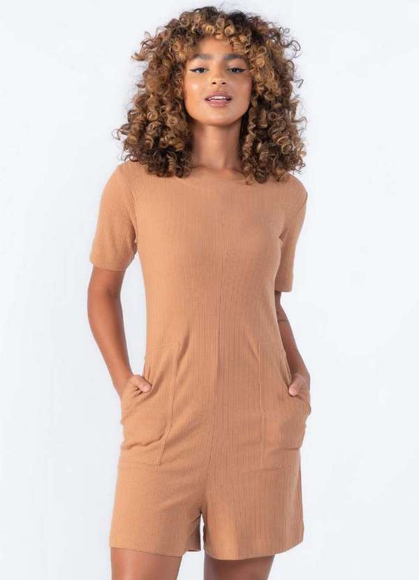 Lamis - Macaquinho Canelado com Bolsos Marrom