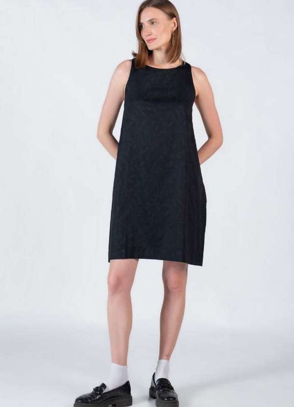 Lamis - Vestido Amplo com Texturas Preto