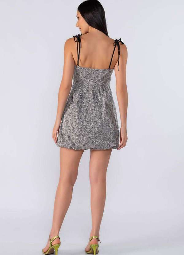 Lamis - Vestido Curto Balone Preto 4