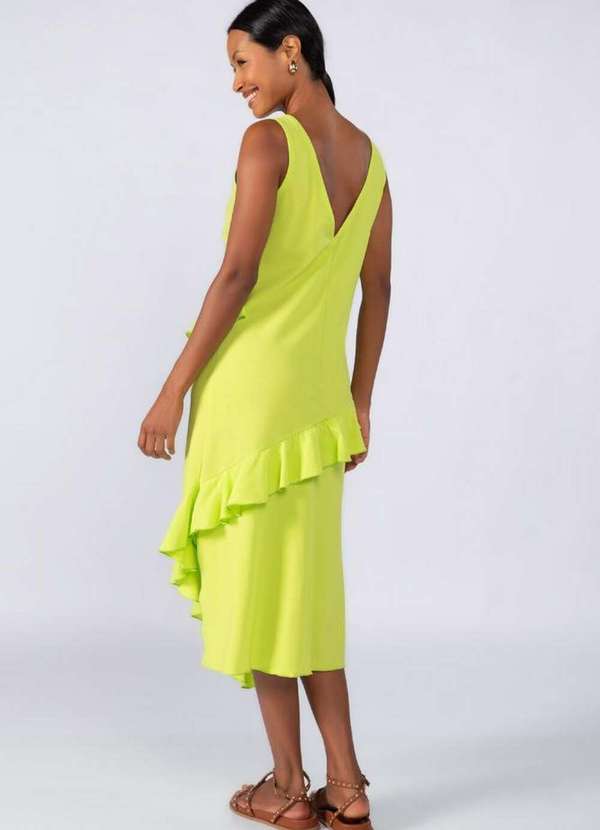 Lamis - Vestido Midi Crepe com Babados Verde 4