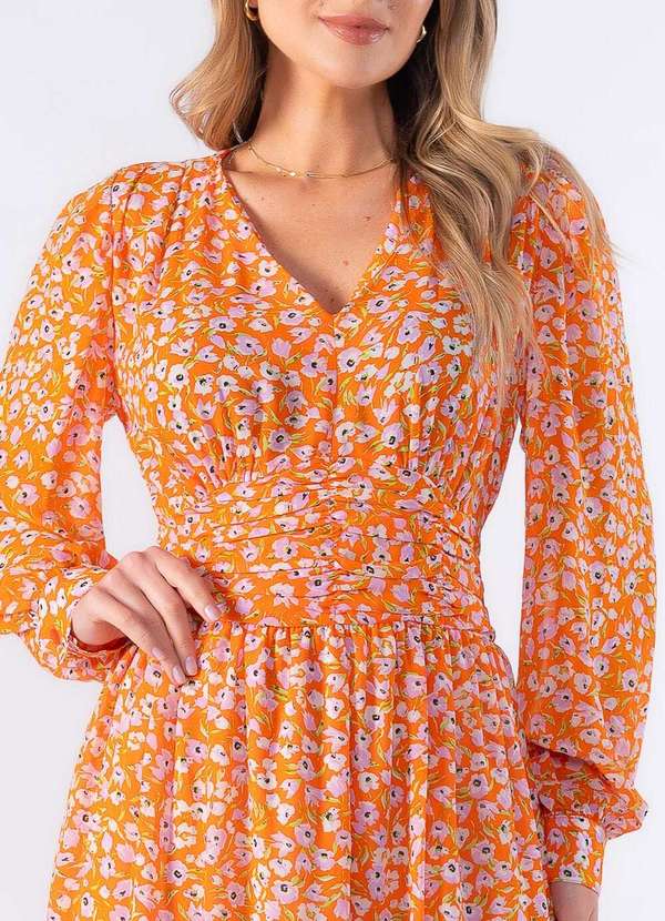 Lamis - Vestido Midi de Manga Longa e Pregas na Cintura Laranja