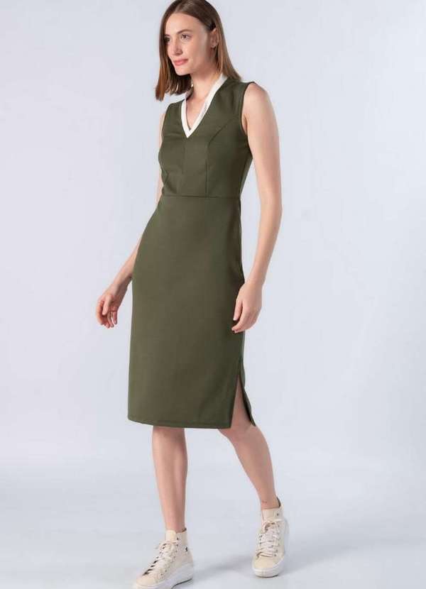 Lamis - Vestido Midi Decote em V Detalhado Verde