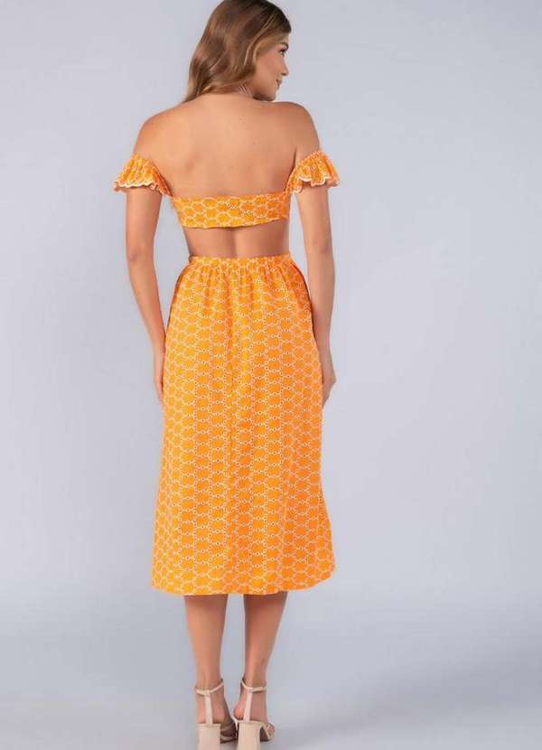 Lamis - Vestido Midi em Laise Babado e Abertura Costas Laranja 4