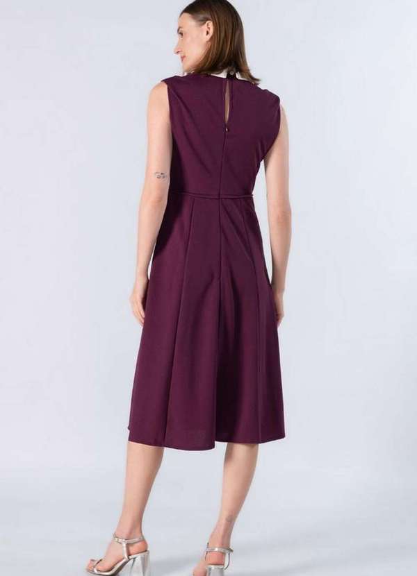 Lamis - Vestido Midi em Poliester Gola Classica Roxo 4