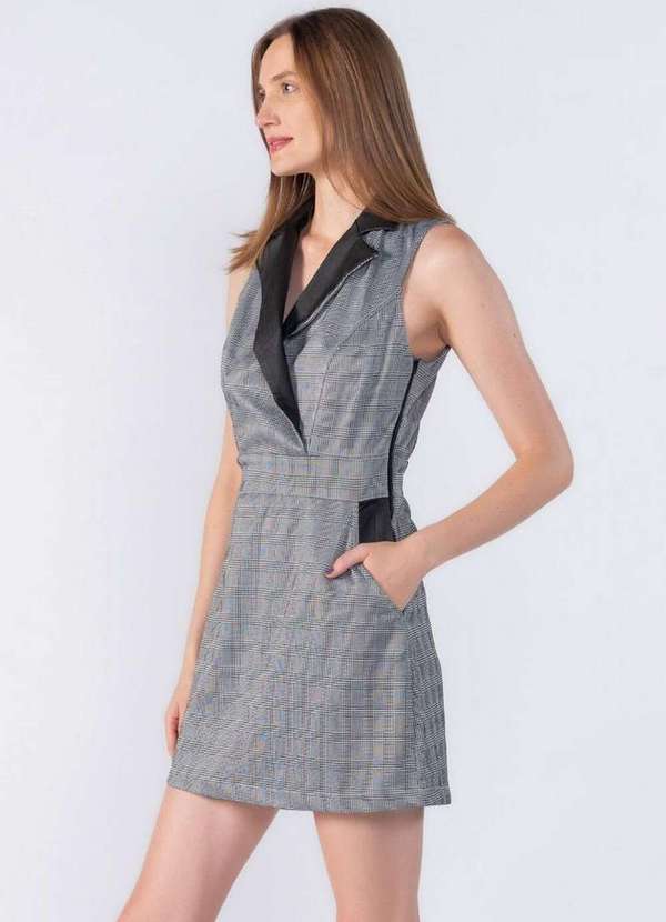 Lamis - Vestido Xadrez com Shorts Preto 3