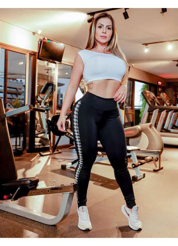 Fitmoda - Conjunto Fitness com Calca Legging e Cropped Fitness sem Bojo Estampado 1
