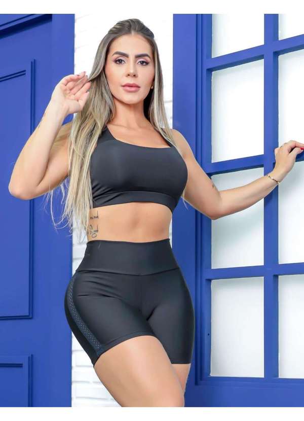 Fitmoda - Conjunto Fitness com Short com Tela nas Laterais e Top Preto
