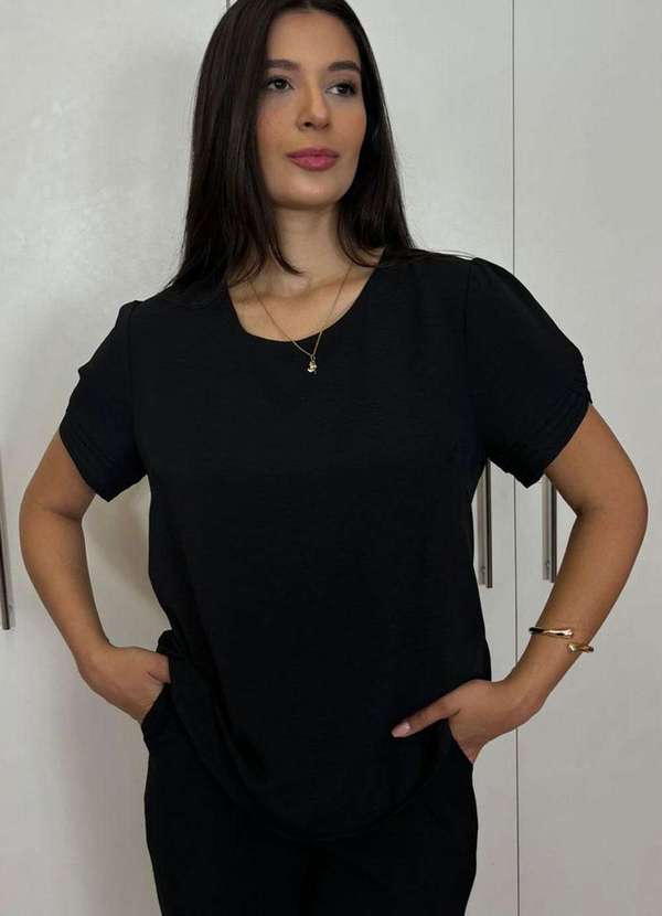 Miss Misses - Blusa Kim Manga Curta com Pregas Preto